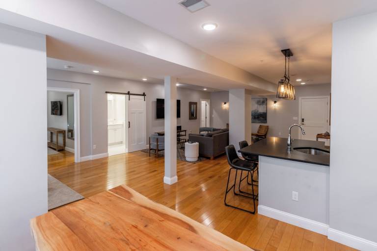 Condo  Newport