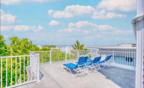 Modern Renovated Condo - 90 Steps to Beach - OCMD — photo 5