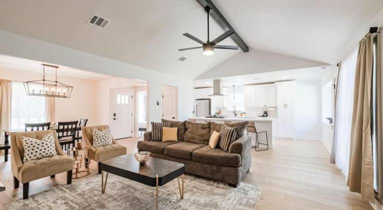 Fully equipped beautiful house | Dogs allowed in Houston, TX