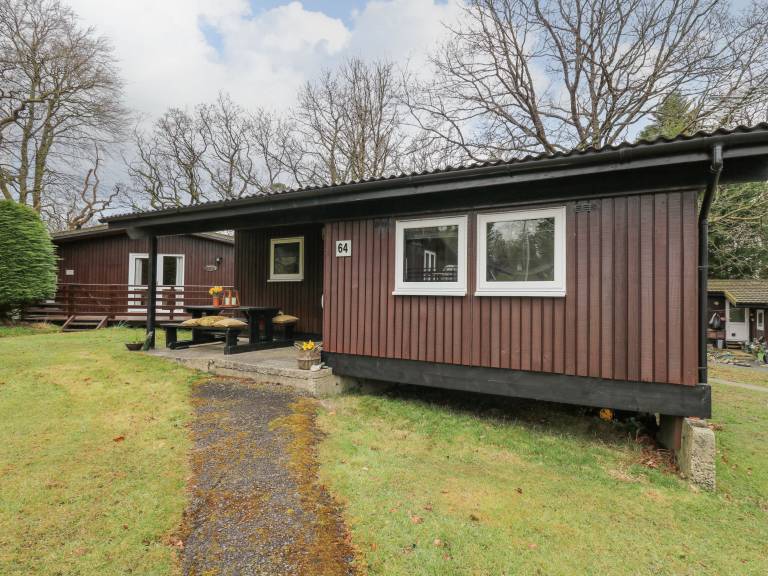 Family-oriented cottage with garden, BBQ & pool | Dogs allowed — photo 2