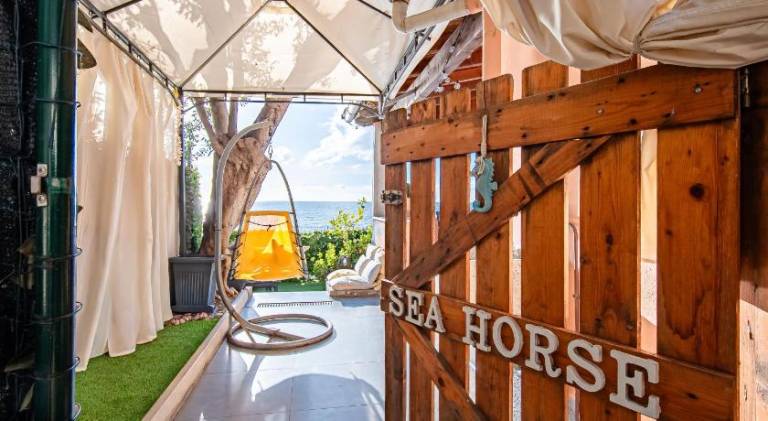 SEAHORSEROOM - Frontemare con Idromassaggio — photo 5