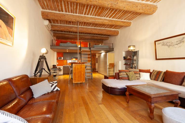 Wonderful rental apartment | Next to Notre-Dame de la Garde | City view | Suitable for remote work | Pets allowed — photo 3