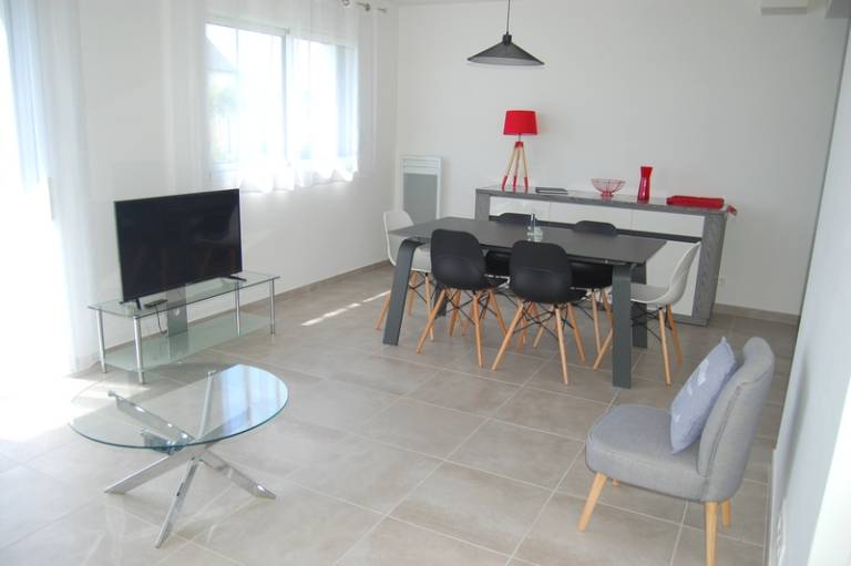 Fully equipped house with barbeque, garden & terrace | Pets allowed — photo 4