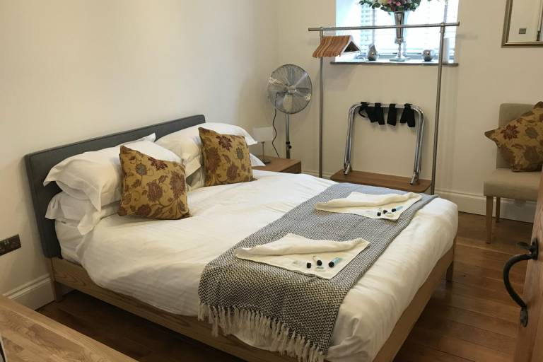 Barn-Sleeps 4-Parking-Near Alton Towers/Peak Dist — photo 3