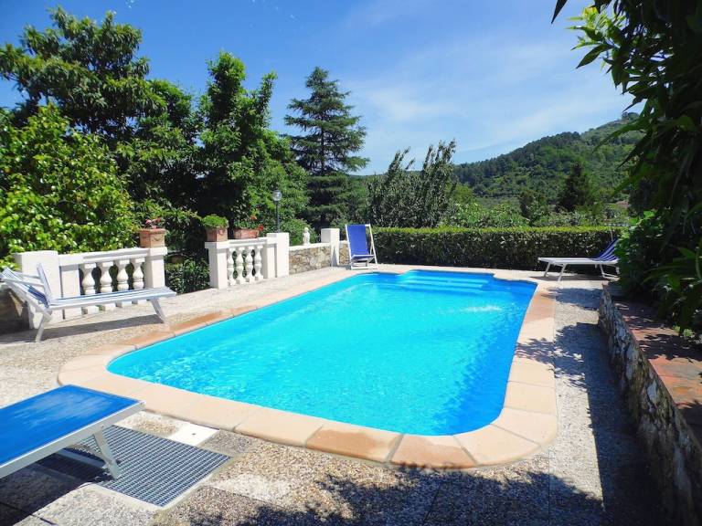 Villa  Vorno