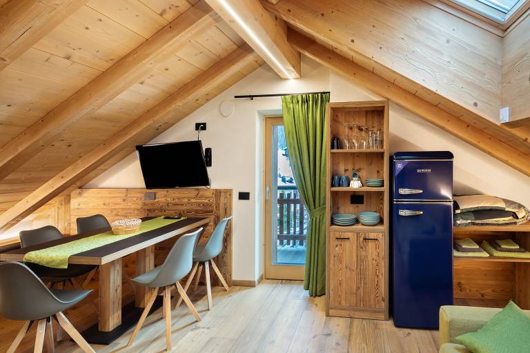 Fully equipped lovely rental apartment with fast internet | Mountain view | Next to the ski | Pets are welcome — photo 5