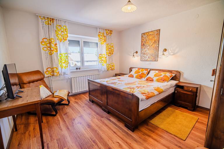 Pension Cerknica