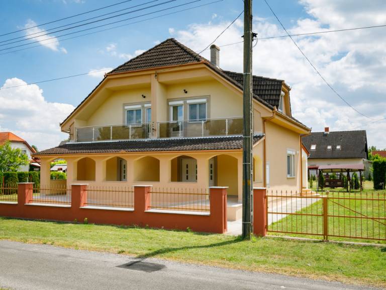 Ferienwohnung Balatonmáriafürdő