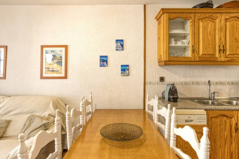 House with patio, pool & garden | Mountain view | Next to the beach | Dogs allowed — photo 4