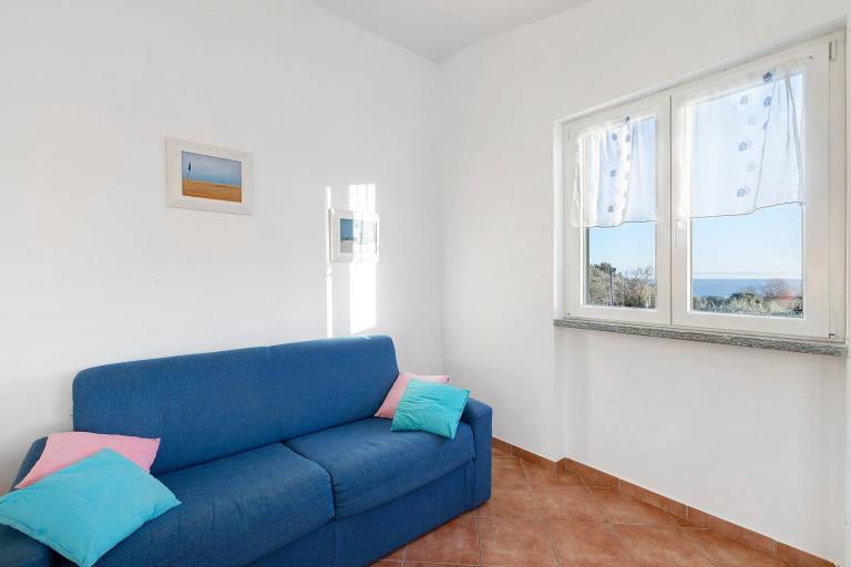 ‘Acacia’ Apartment with Sea View, Wi-Fi and Air Conditioning — photo 4