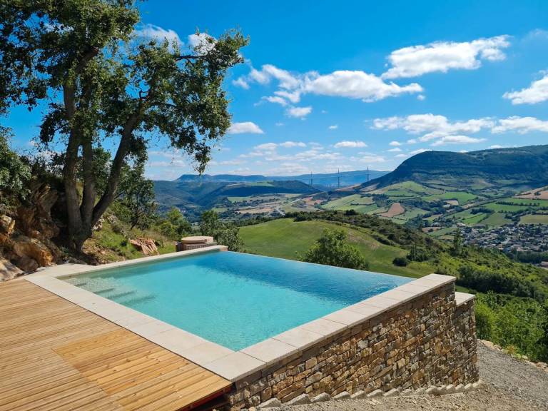 Maison de vacances Saint-Georges-de-Luzençon