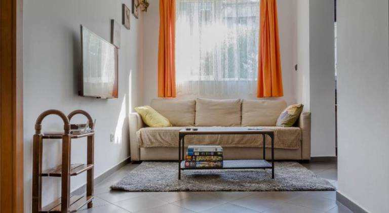 Apartment | Close to Alexander Nevsky Cathedral — photo 2