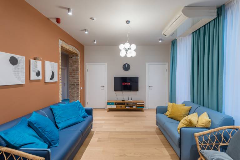 Fully equipped lovely holiday apartment | Next to Nativity Cathedral | Pets allowed — photo 2