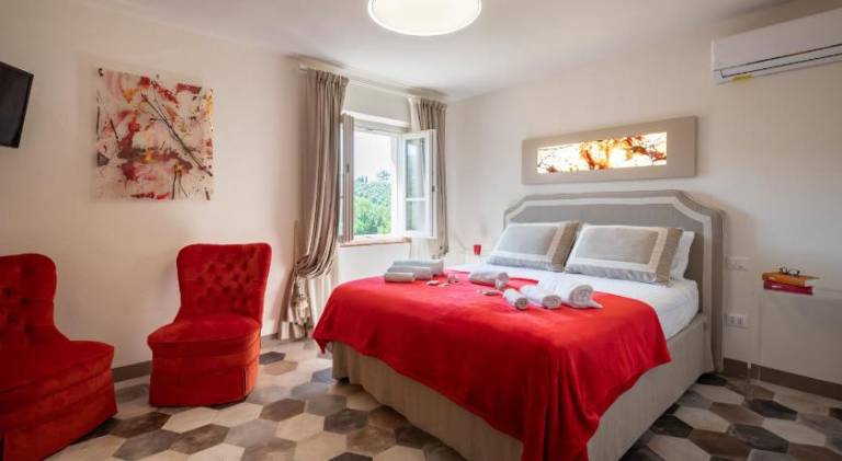 Serviced apartment with terrace in Vinci