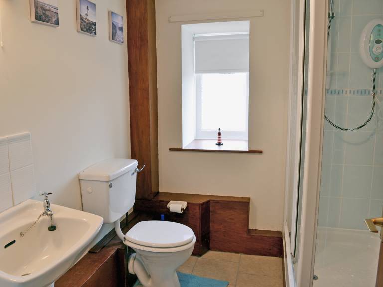Children-friendly pleasant cottage with garden | Pets are welcome — photo 5
