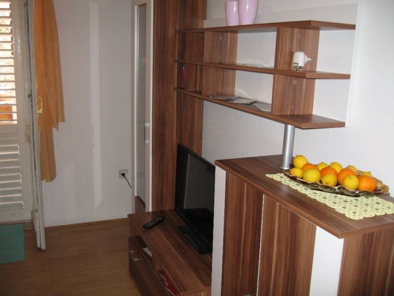 Three bedroom apartment with terrace Orebić, Pelješac (A-10202-a) — photo 3