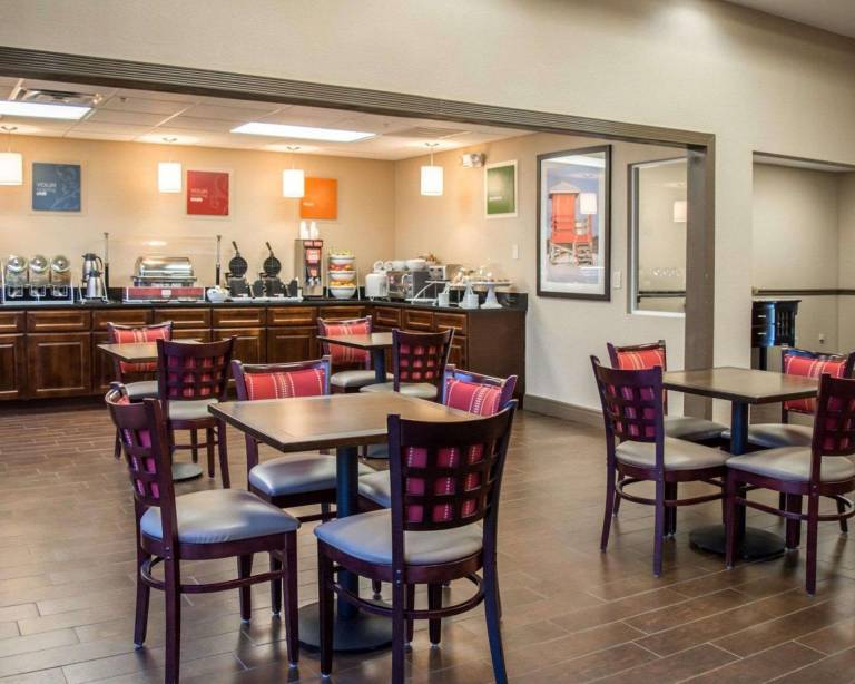 Comfort Suites Clearwater - Dunedin — photo 3