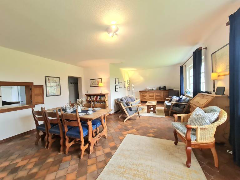 Family-oriented lovely house with garden & terrace | Pets are welcome — photo 2