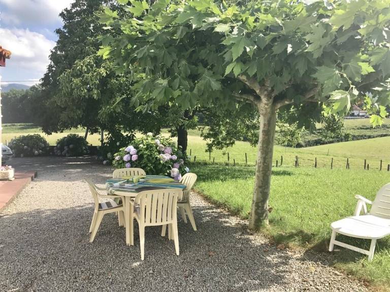 Vacation home with garden & barbecue | Nature view — photo 2