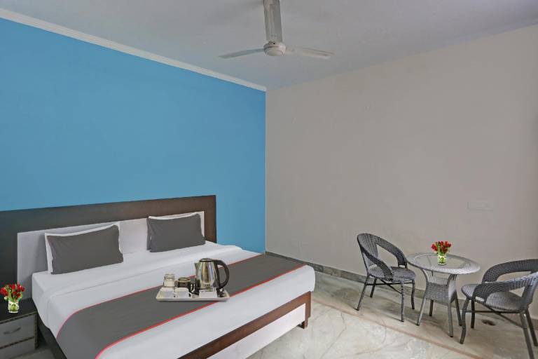 B S Residency