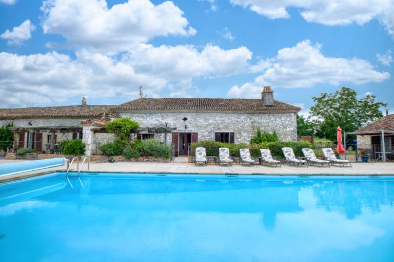 La Ferme – Family Cottage with Pool and Large Garden near Bergerac in Marmande