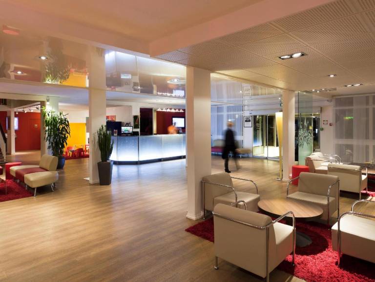 Ibis Styles Avignon Sud Hotel — photo 3