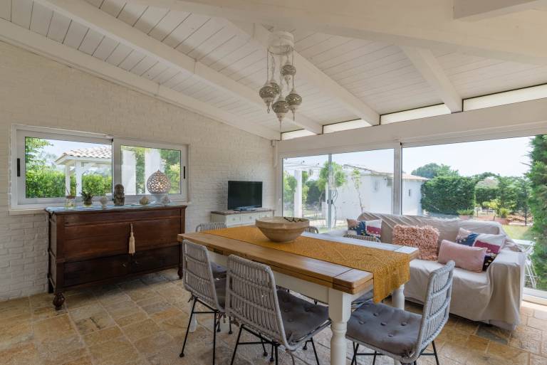 Fully equipped wonderful villa with yard, private pool & BBQ | Pet-friendly — photo 4