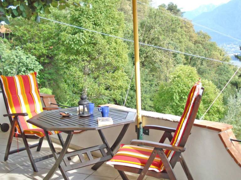 Pleasant apartment with pool, terrace & garden | Pets are welcome — photo 4