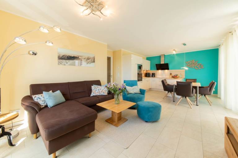 Holiday apartment with patio | Sea view in Scharbeutz