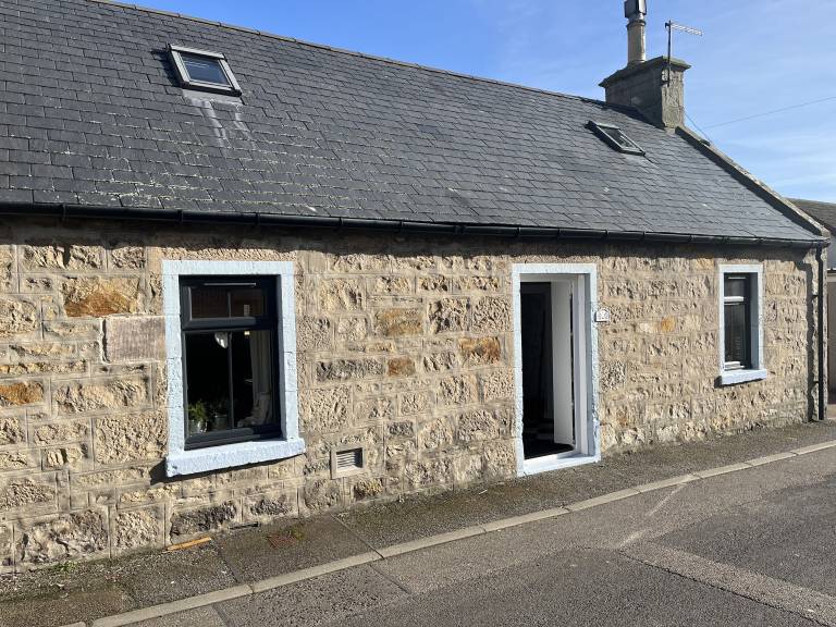 Cottage Lossiemouth