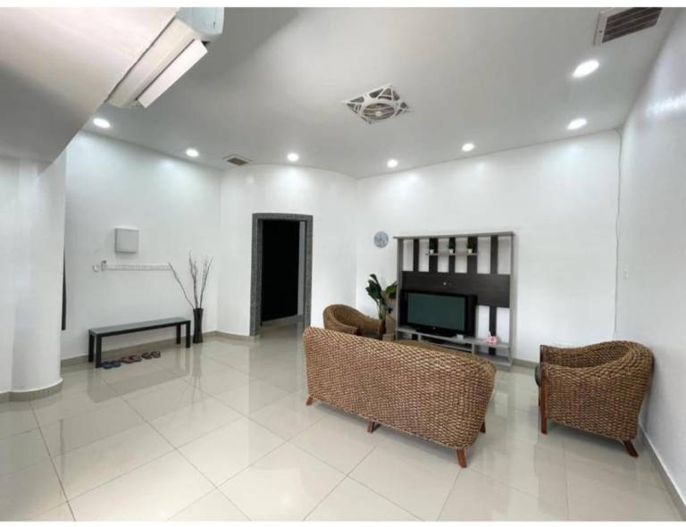 2000 m² Villa