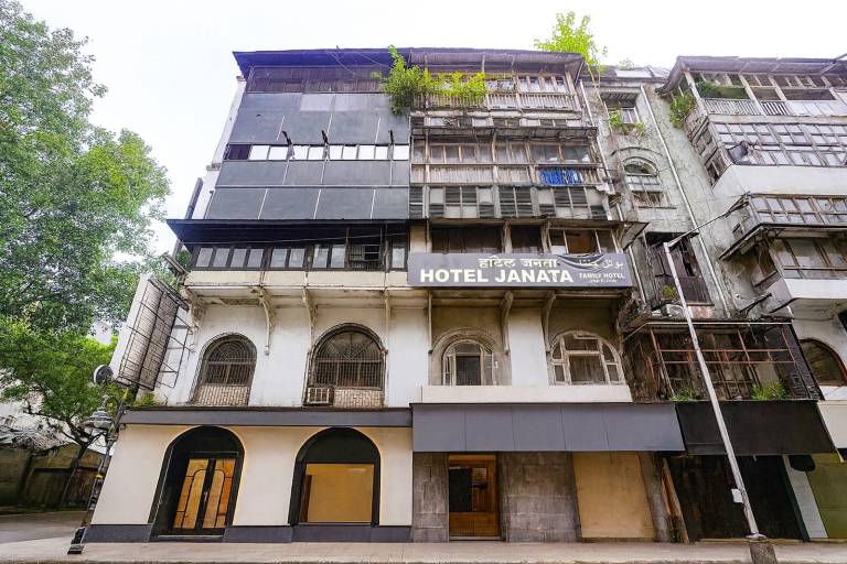 Hotel janata
