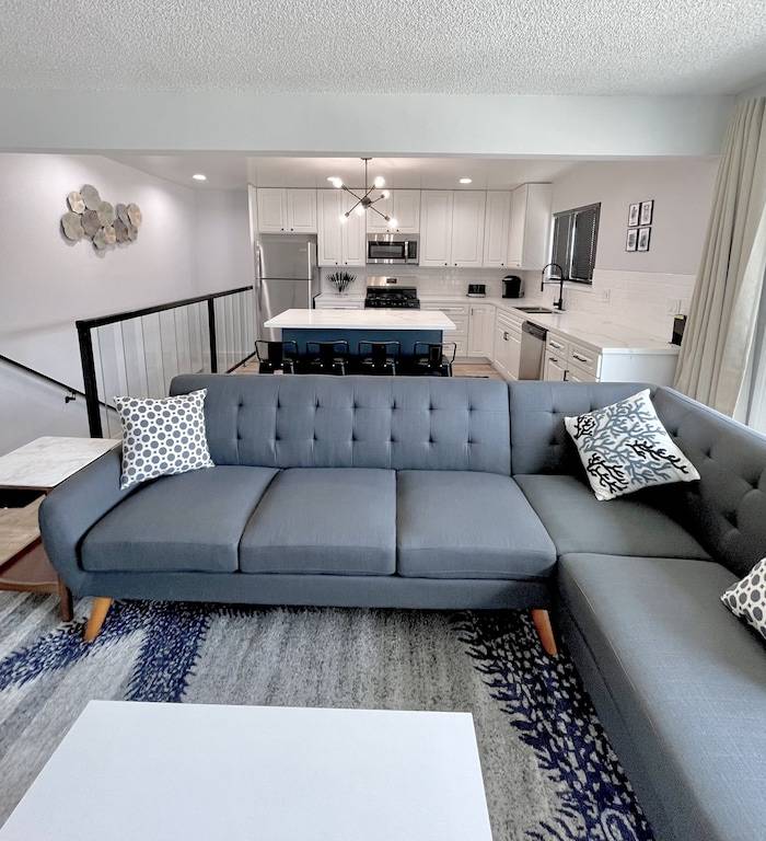 Condo  Central LA