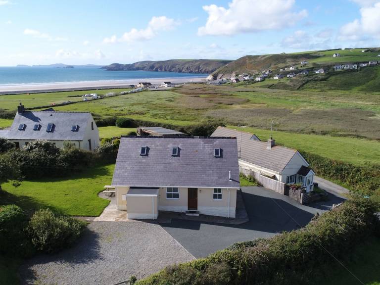 House  Newgale