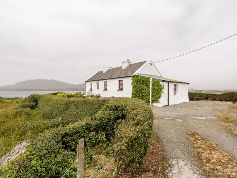 Cottage Inishnee