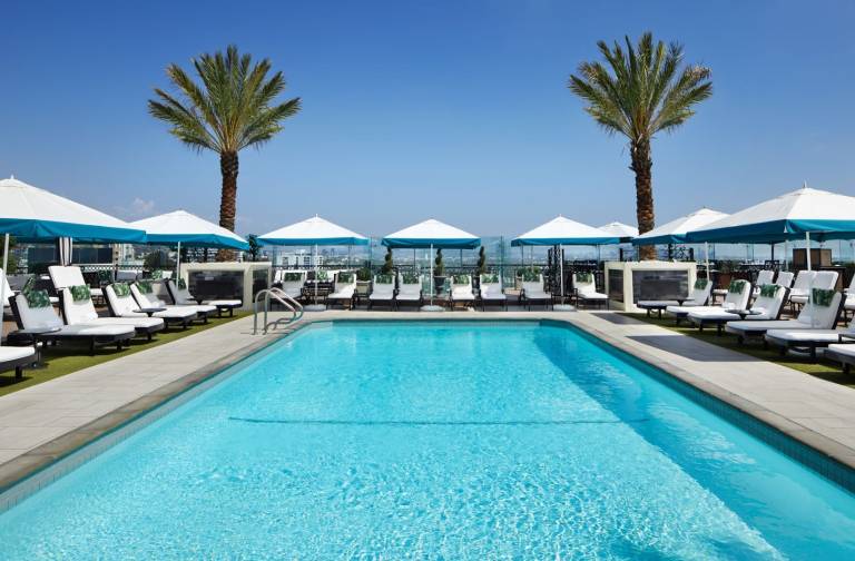 Apartment Beverly Hills
