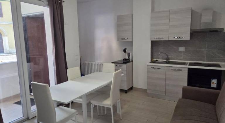 Rental apartment with 2 rooms for 6 persons — photo 3