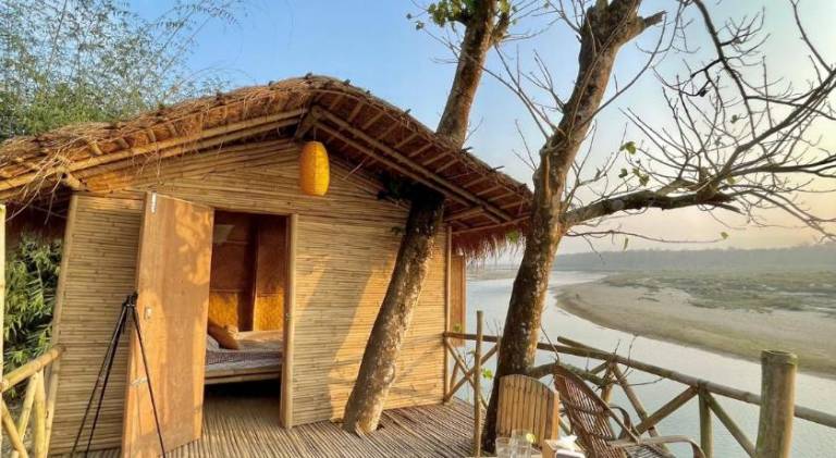 Happy Lemon Tree lodge in Sauraha