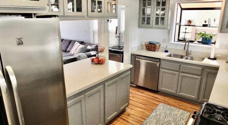 Park Avenue Beach Paradise - Chic & Secluded 4 BDR — photo 3