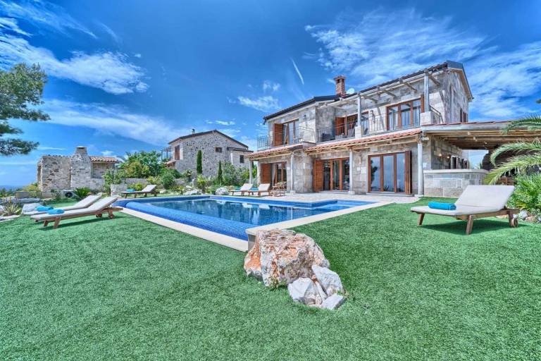 Designer LuxusVilla Hector - splendid views and luxurious relaxation by MyWaycation — photo 2