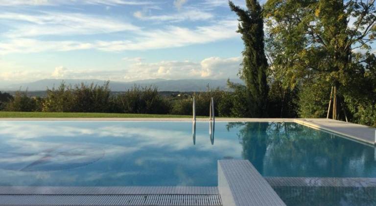 Vacation home with patio, pool & grill | Pets allowed — photo 3