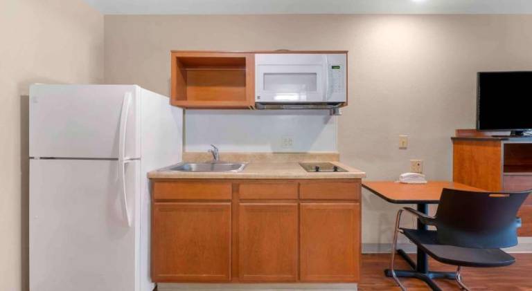 Extended Stay America Select Suites - Colorado Springs — photo 5
