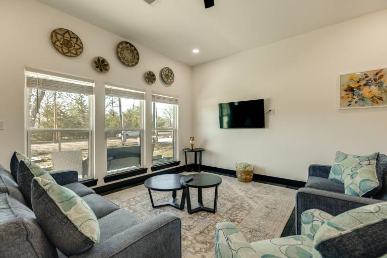 ‘Roo's Hideaway’ Modern 3BR Near Round Top & A&M! — photo 5
