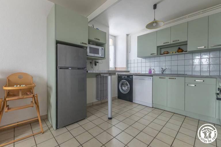 Gite with barbecue, yard & terrace — photo 4