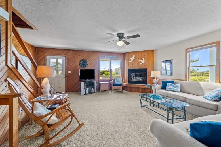If you're looking for peace, quiet and great ocean views, this is the home for you! — photo 3