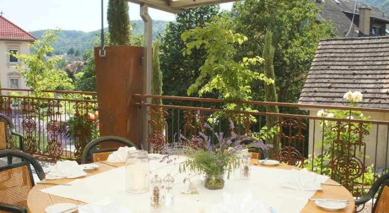 Gasthof zum Adler - Wahlwies-3 km z Bodensee Hotel geoffnet - Rest-Mo-Di-geschl — photo 3