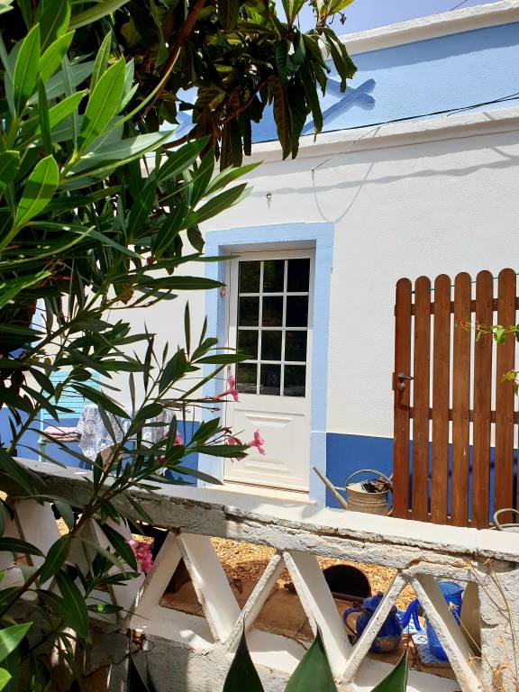 Farm with yard, terrace & private pool | Mountain view — photo 5