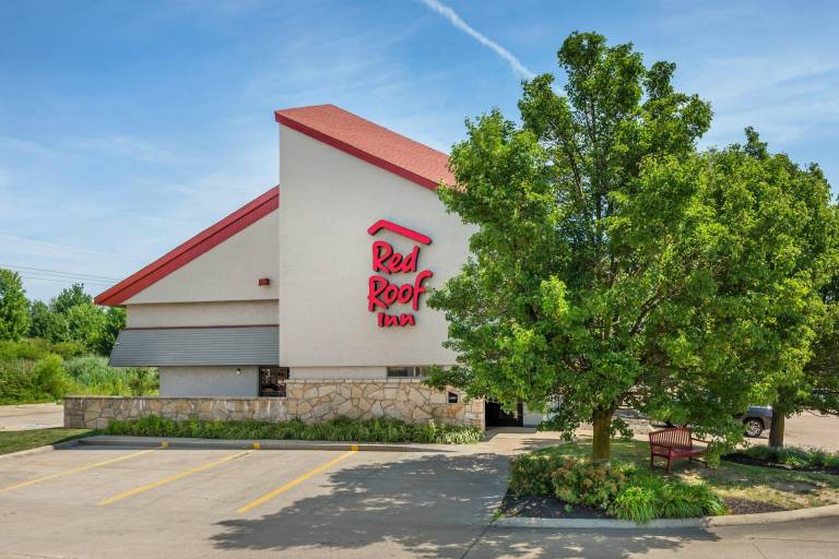 Red Roof Inn Erie - I-90 — photo 3