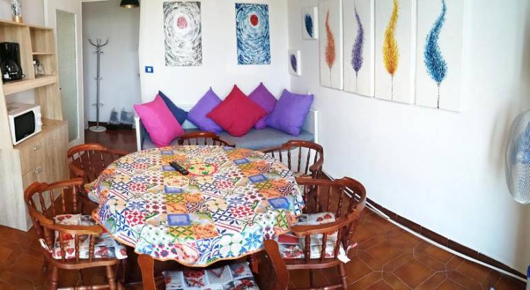 Rental apartment with 1 room for 5 persons — photo 4