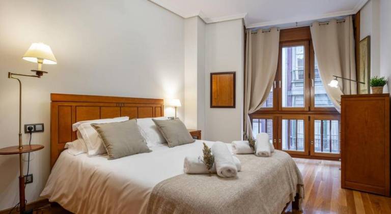 Holiday apartment with 1 room for 2 persons in Gijon
